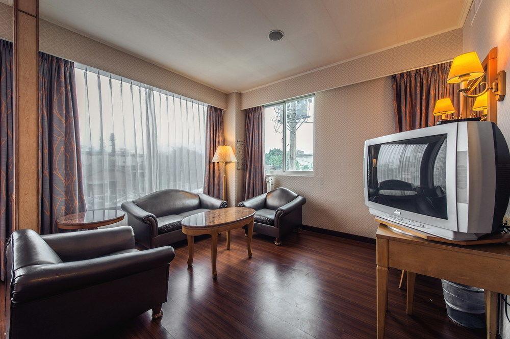 Da Shih Hotel Hualien Exterior foto